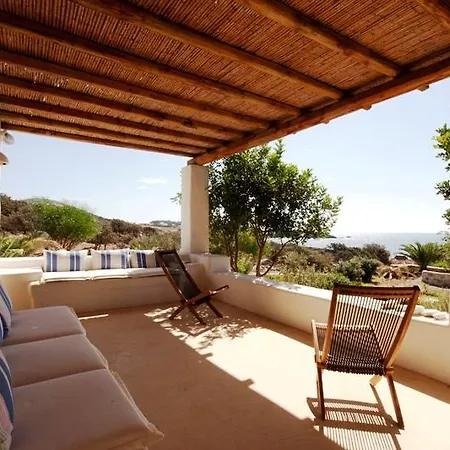 Holiday home Faragas Angairia