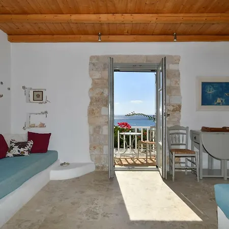 Faragas Holiday home *